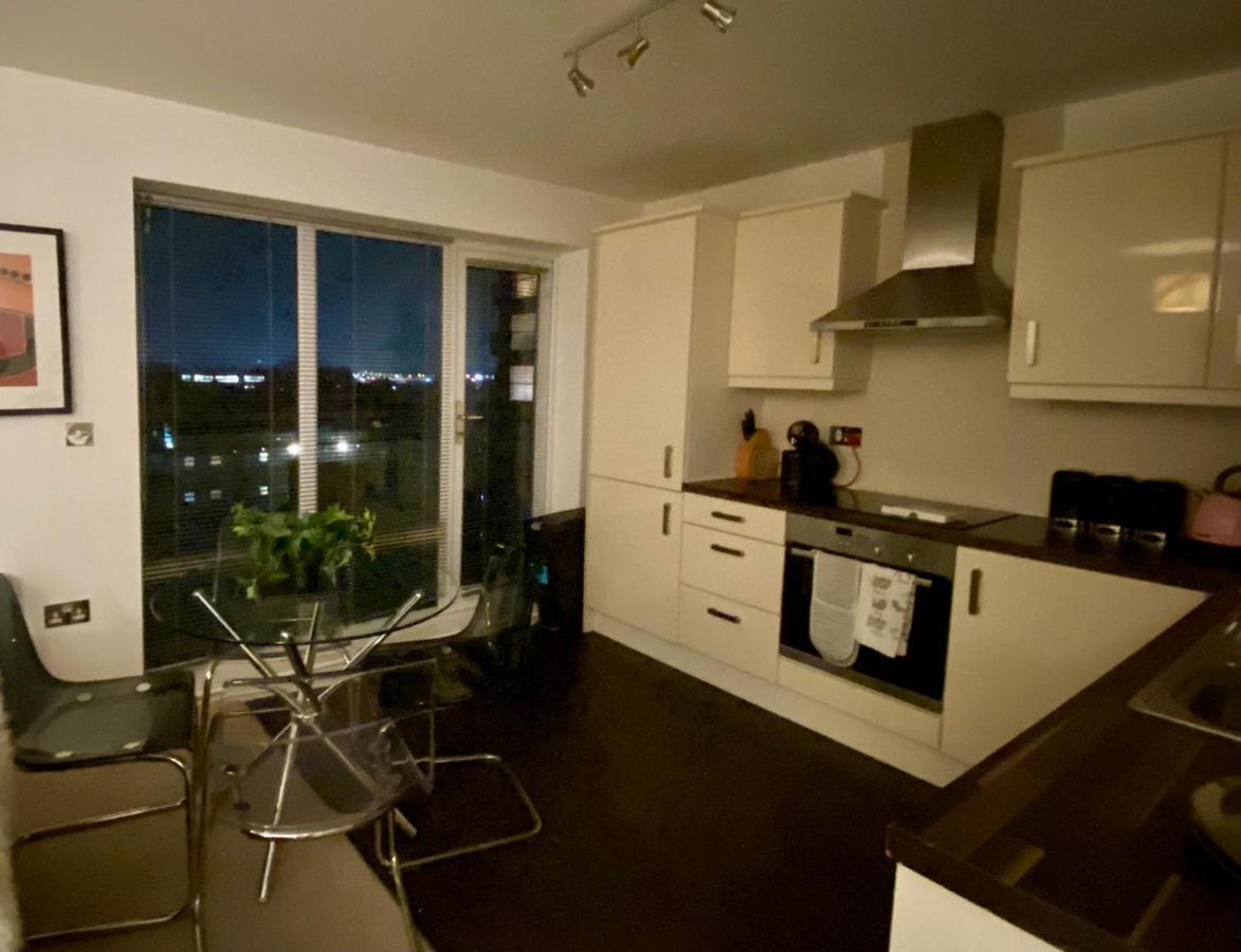 City Centre Chester Waterways Apartment Экстерьер фото