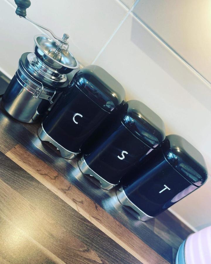 City Centre Chester Waterways Apartment Экстерьер фото