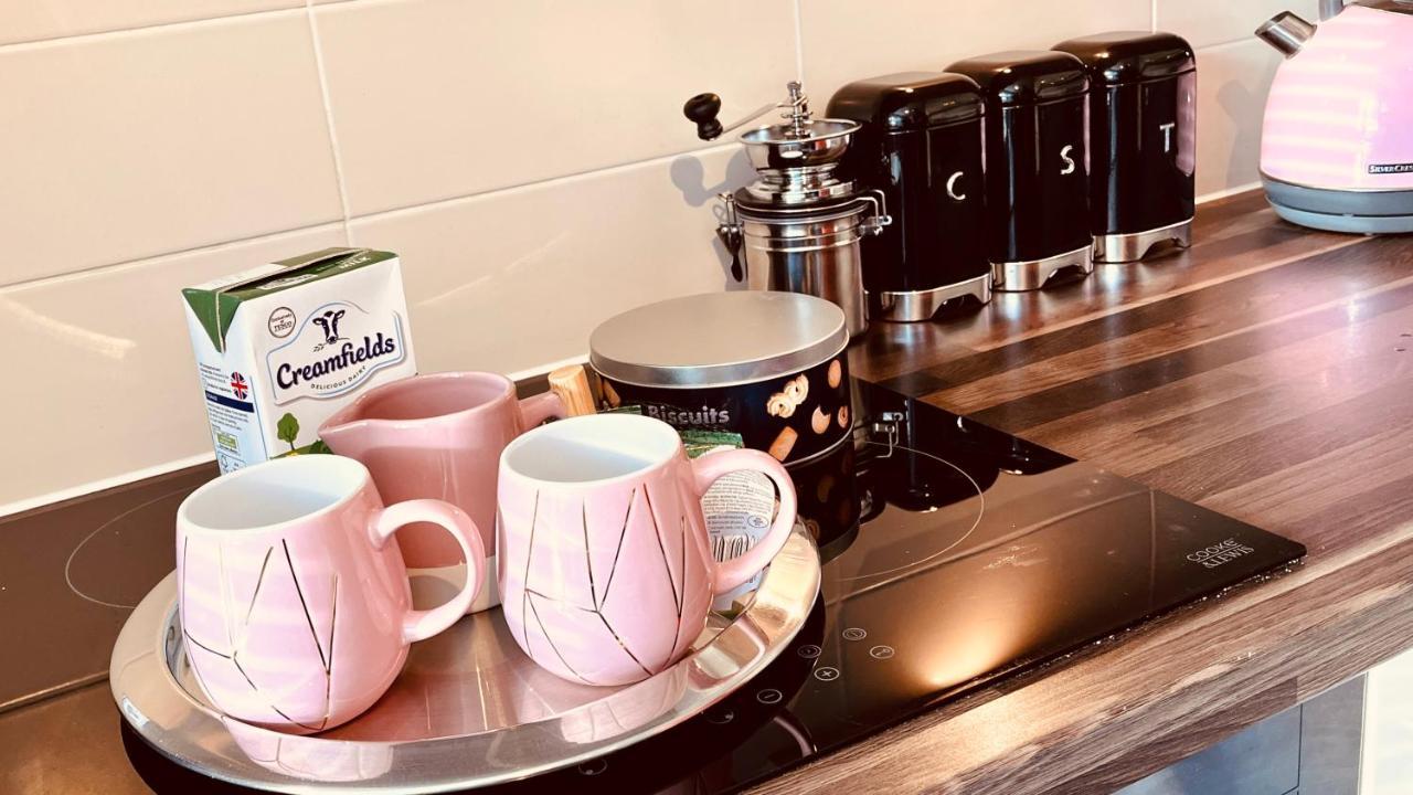 City Centre Chester Waterways Apartment Экстерьер фото