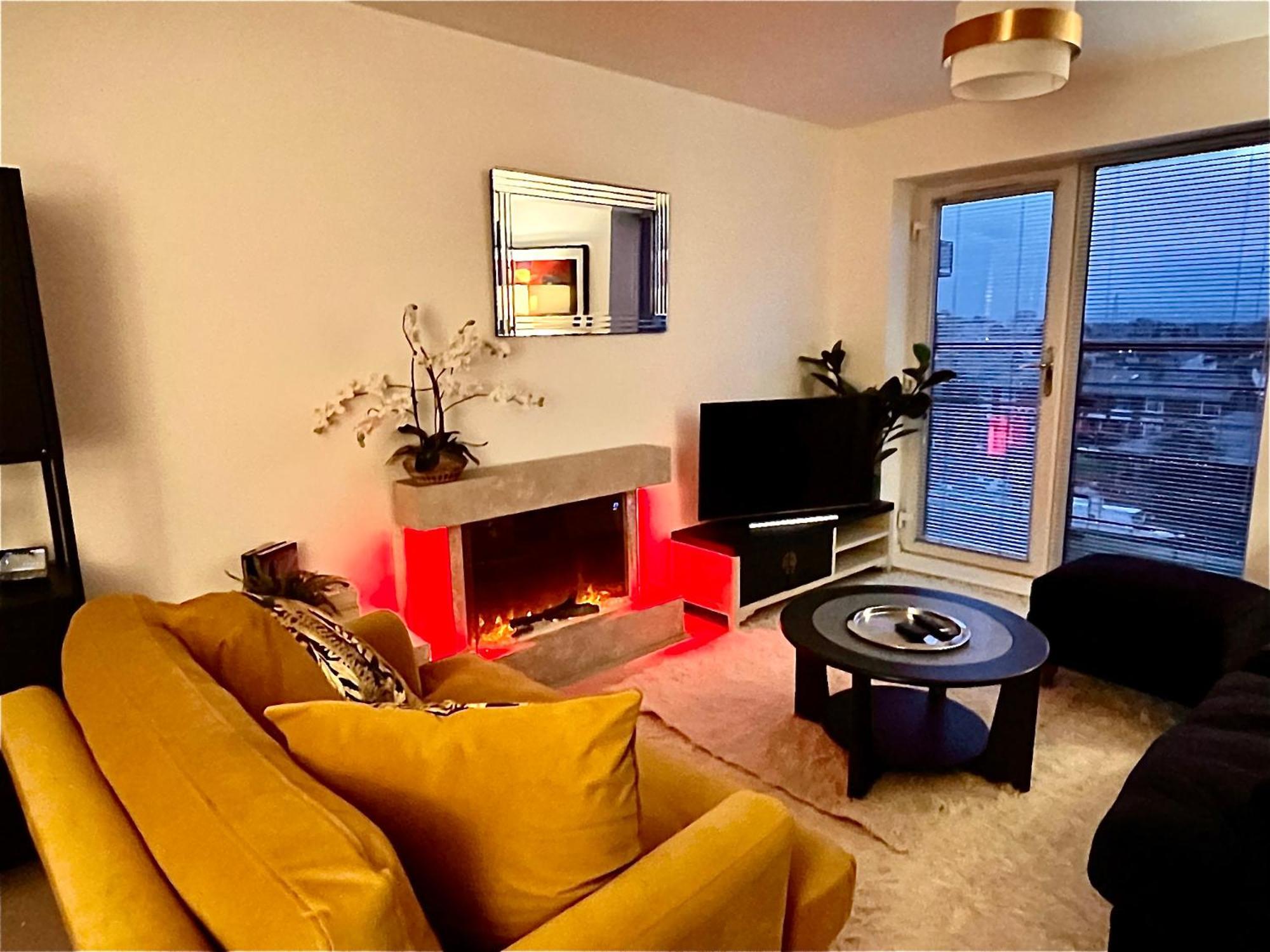 City Centre Chester Waterways Apartment Экстерьер фото