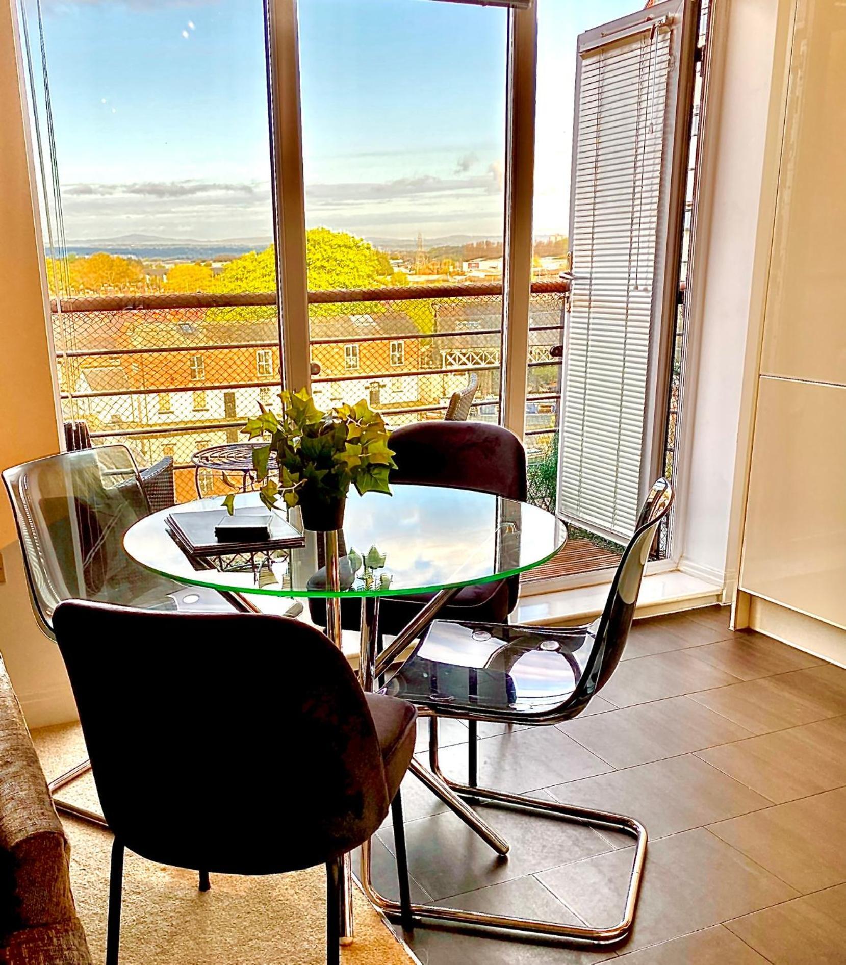 City Centre Chester Waterways Apartment Экстерьер фото