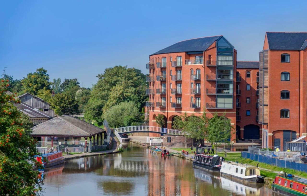 City Centre Chester Waterways Apartment Экстерьер фото